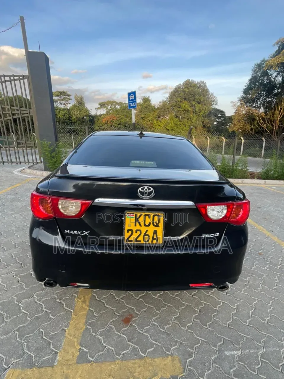 Toyota Mark X 2011 Black