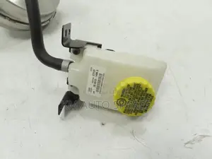 Nissan Pathfinder Brake Booster/Master Cylinder