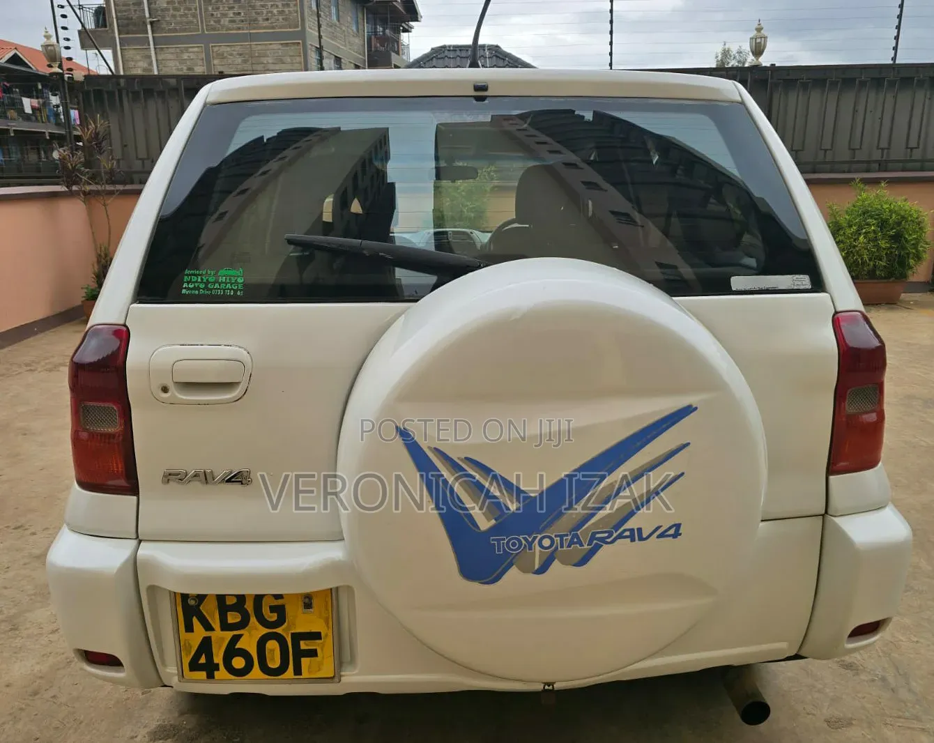 Toyota RAV4 2002 White
