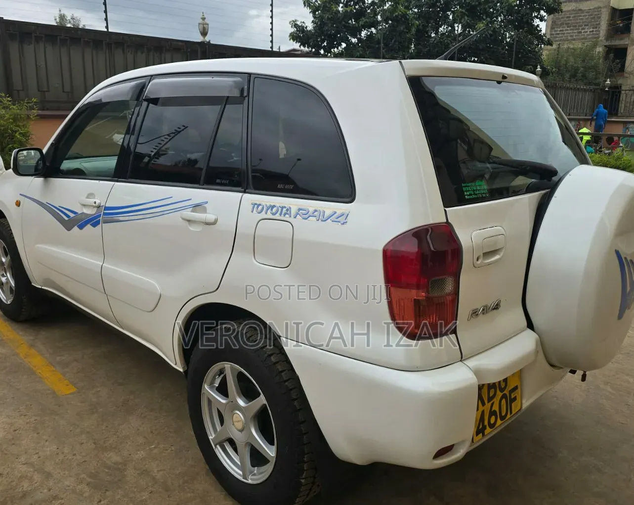 Toyota RAV4 2002 White
