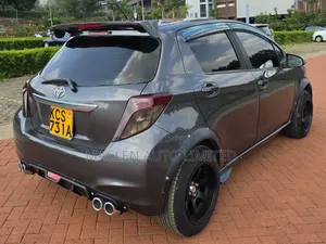 Toyota Vitz 2012 Gray