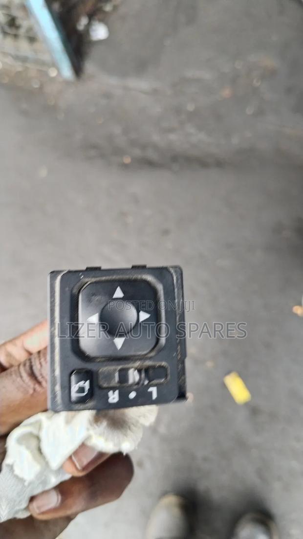 Side Mirror Switch RVR