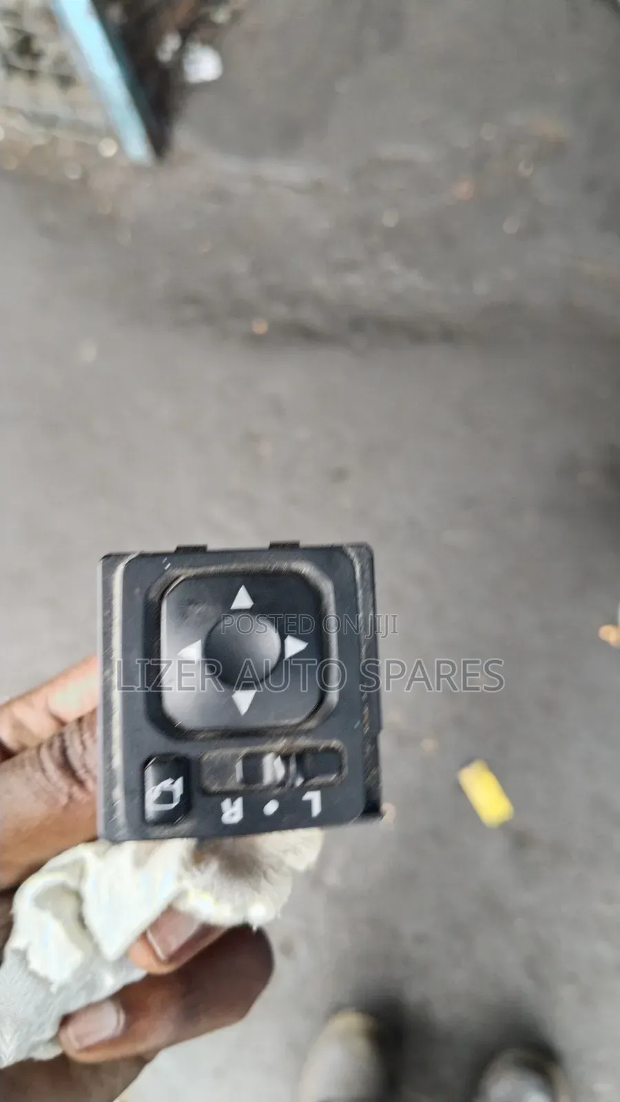 Side Mirror Switch RVR