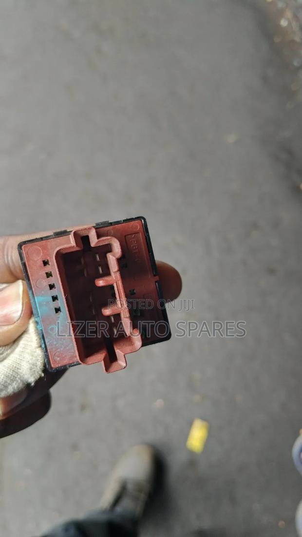 Side Mirror Switch RVR - thumbnail 2