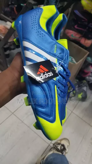 Adidas Adipure 11pro "Vivid Blue / Neon Yellow"