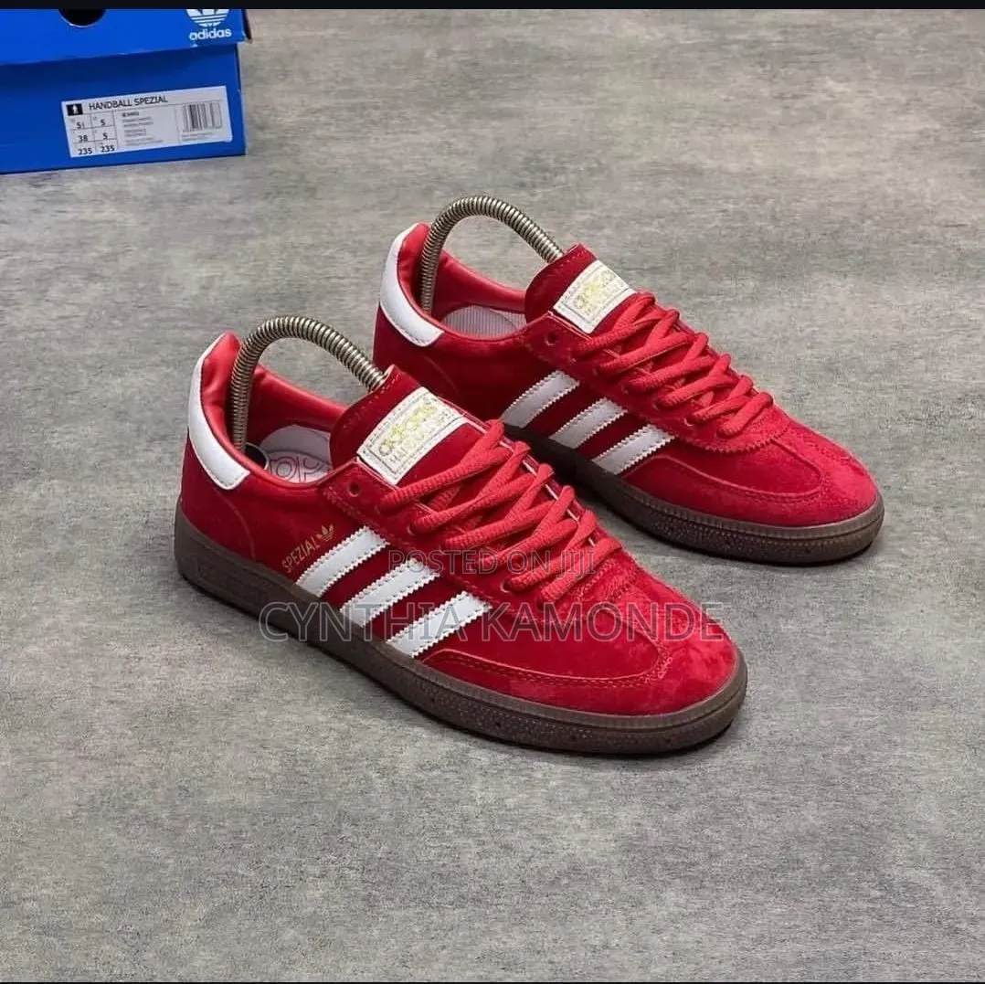 Adidas Spezial Sneakers