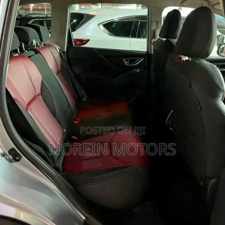 Subaru Forester 2018 Orange