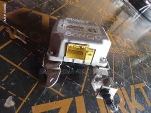 SRS / Airbag Computer Canner Mazda Bongo