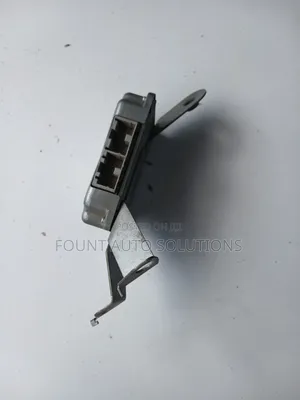 Gear Box Computer Nissan Tiida 2011