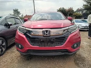 Honda Vezel 2017 Red