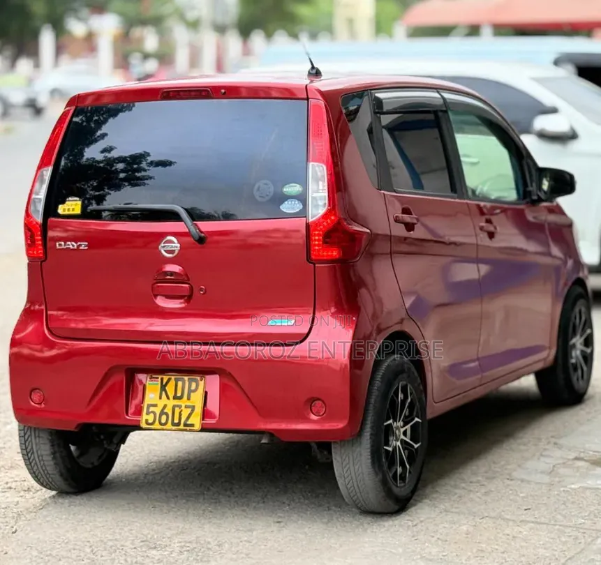 Nissan Dayz 2017 Red