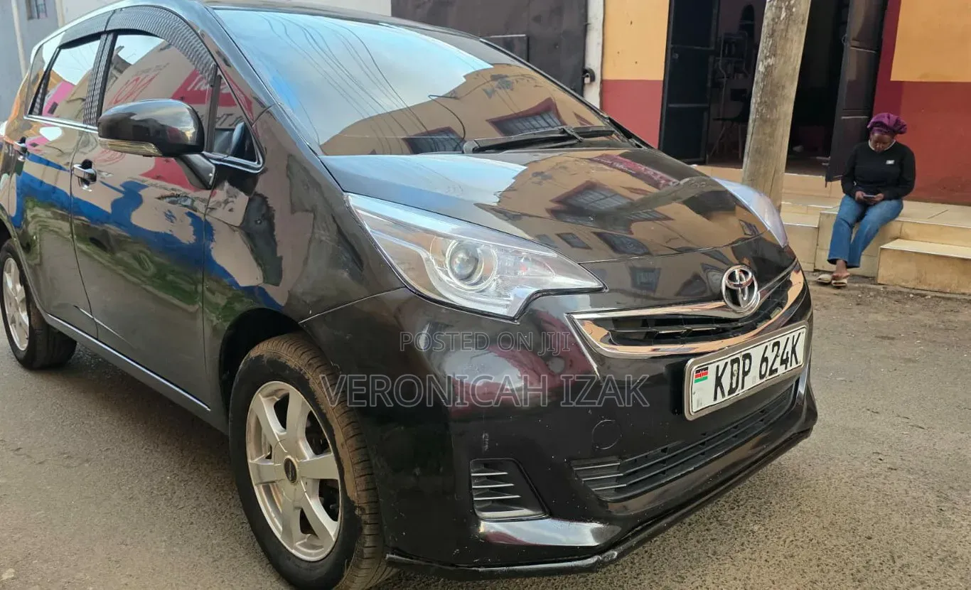 Toyota Ractis 2017 Black