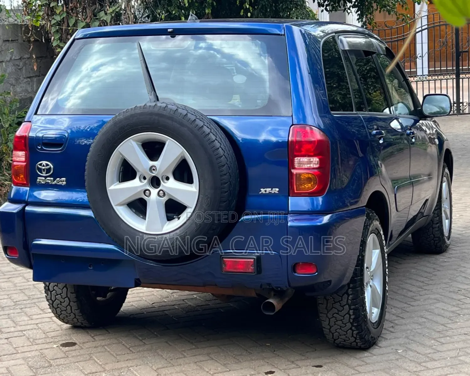Toyota RAV4 2004 Blue