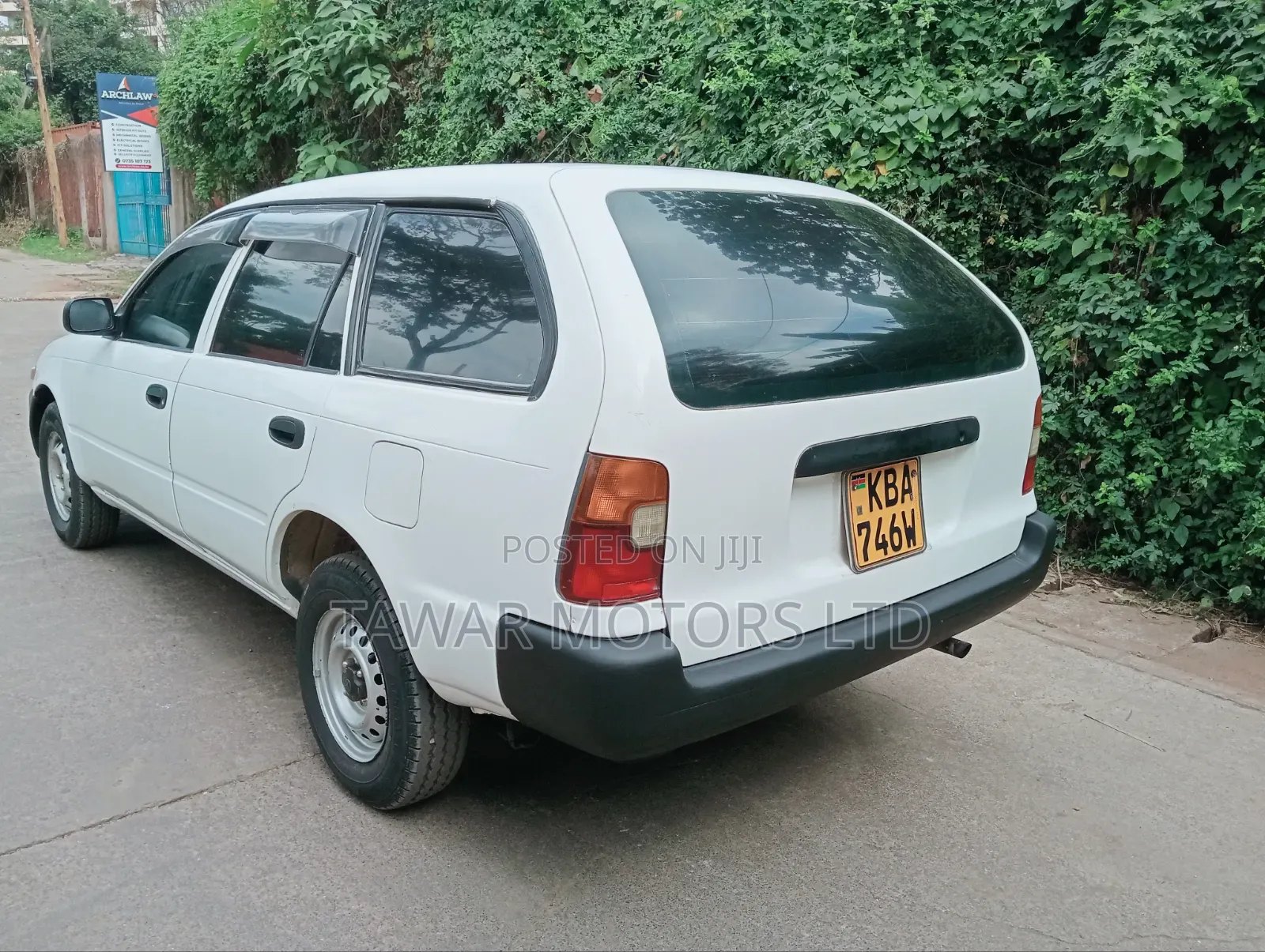 Toyota Corolla 2003 White