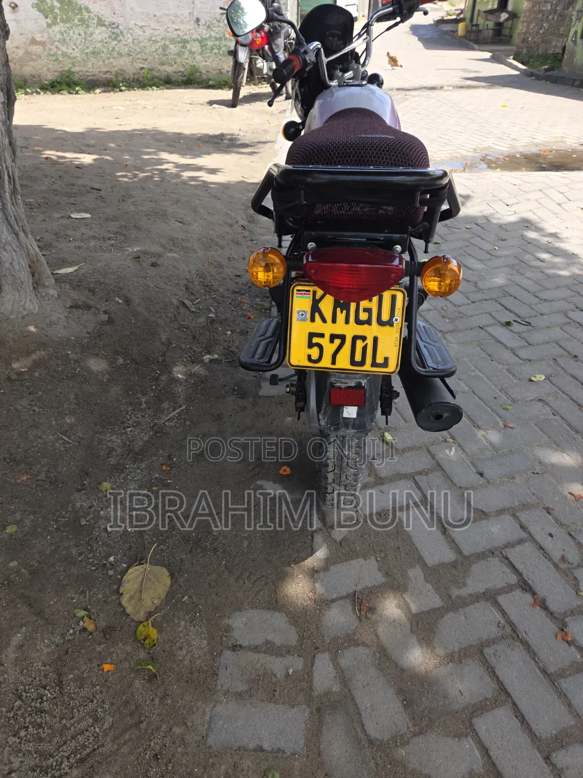 Bajaj Boxer 2025 Red
