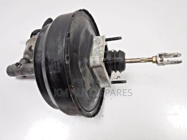 Isuzu Trooper Brake Booster/Master Cylinder - thumbnail 3