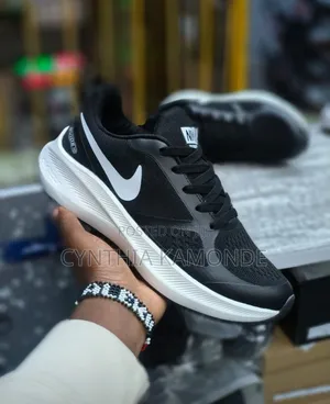 Nike Zoom Sneakers