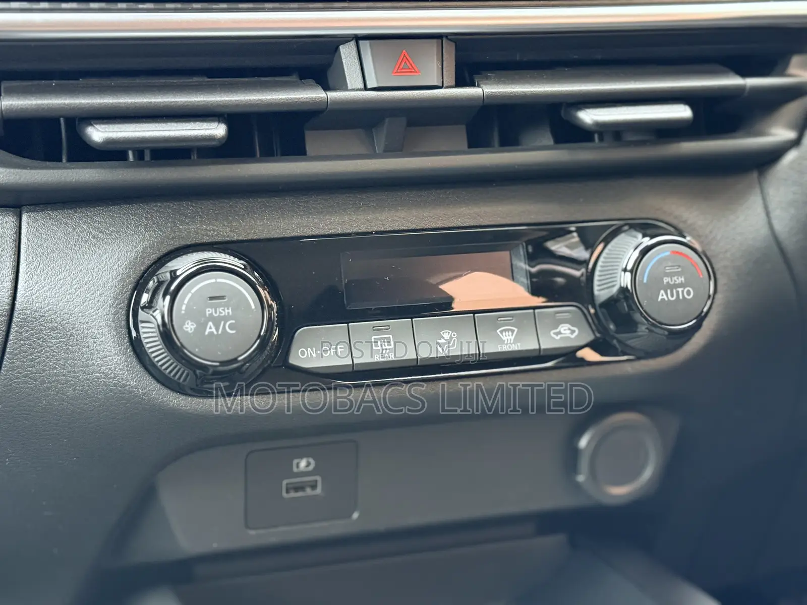 Nissan Note 1.2 Hybrid 2021 Black