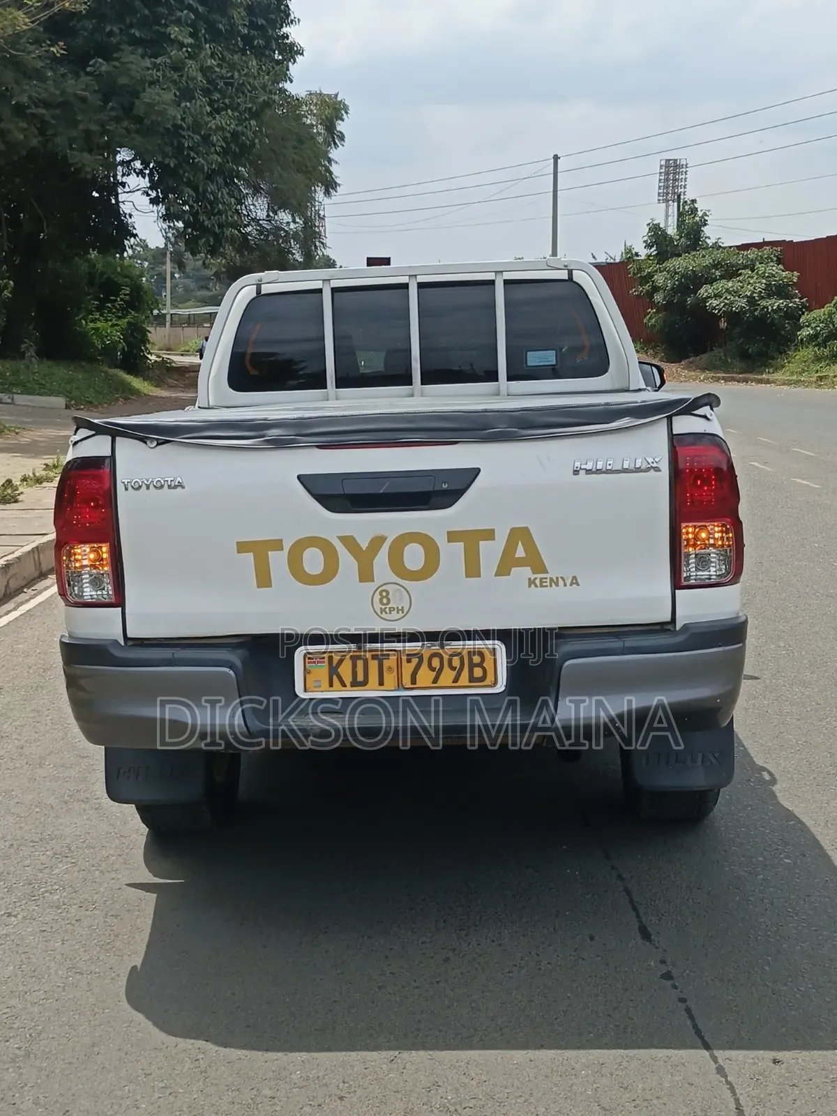 Toyota Hilux 2020 White