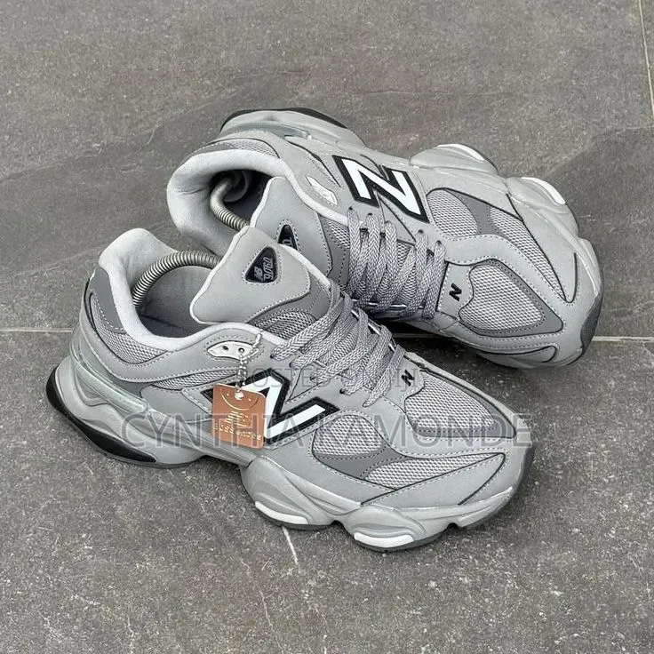 New Balance 9060 Sneakers