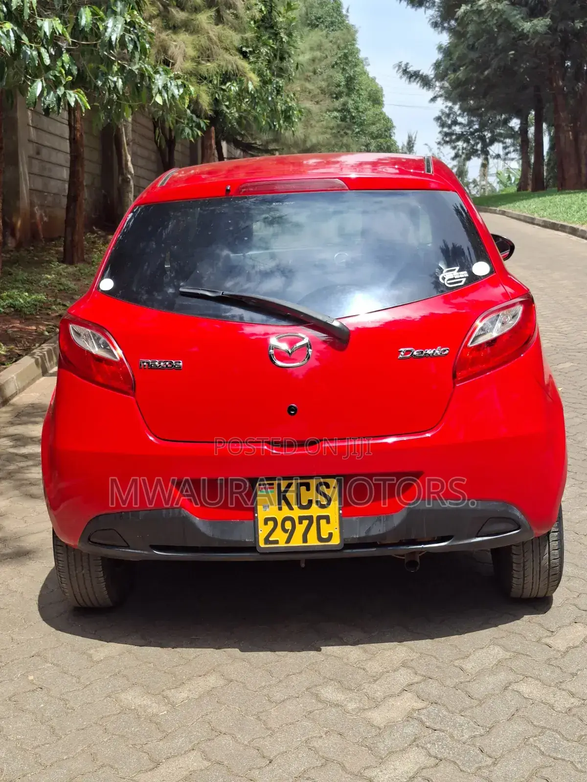 Mazda Demio 2011 Red