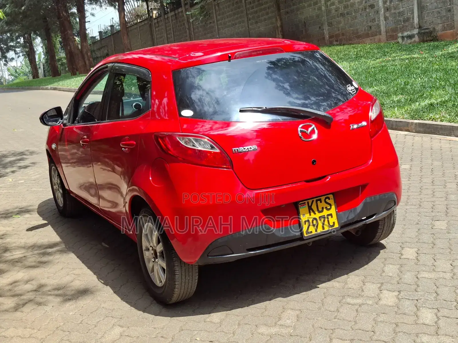 Mazda Demio 2011 Red