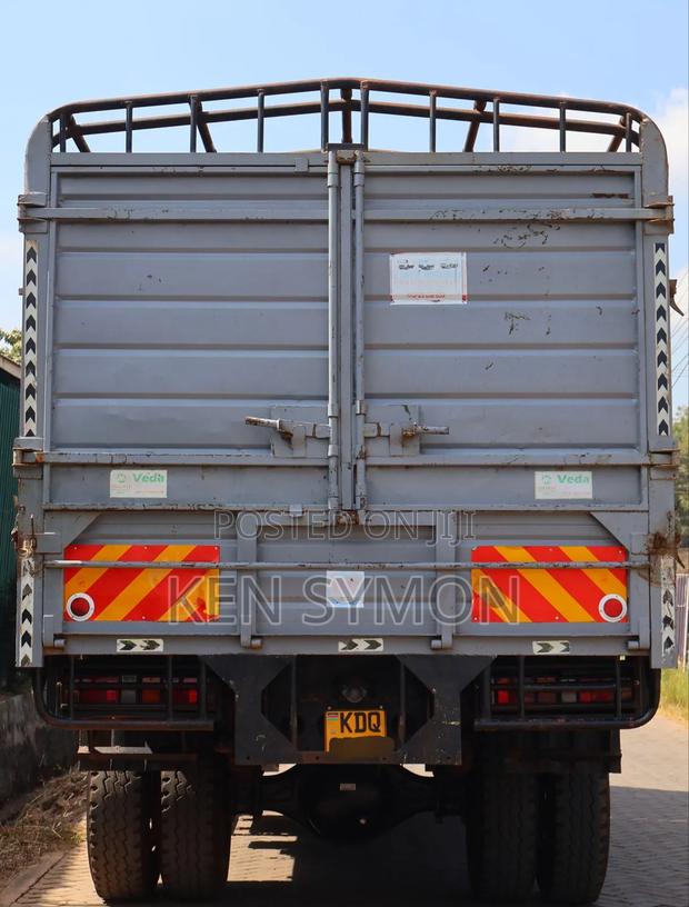 Isuzu Fvr9o 2024  White  - thumbnail 4