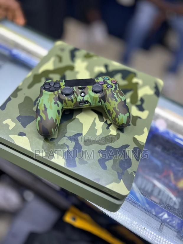 Ps4 Slim Call of Duty Edition Ex-Uk