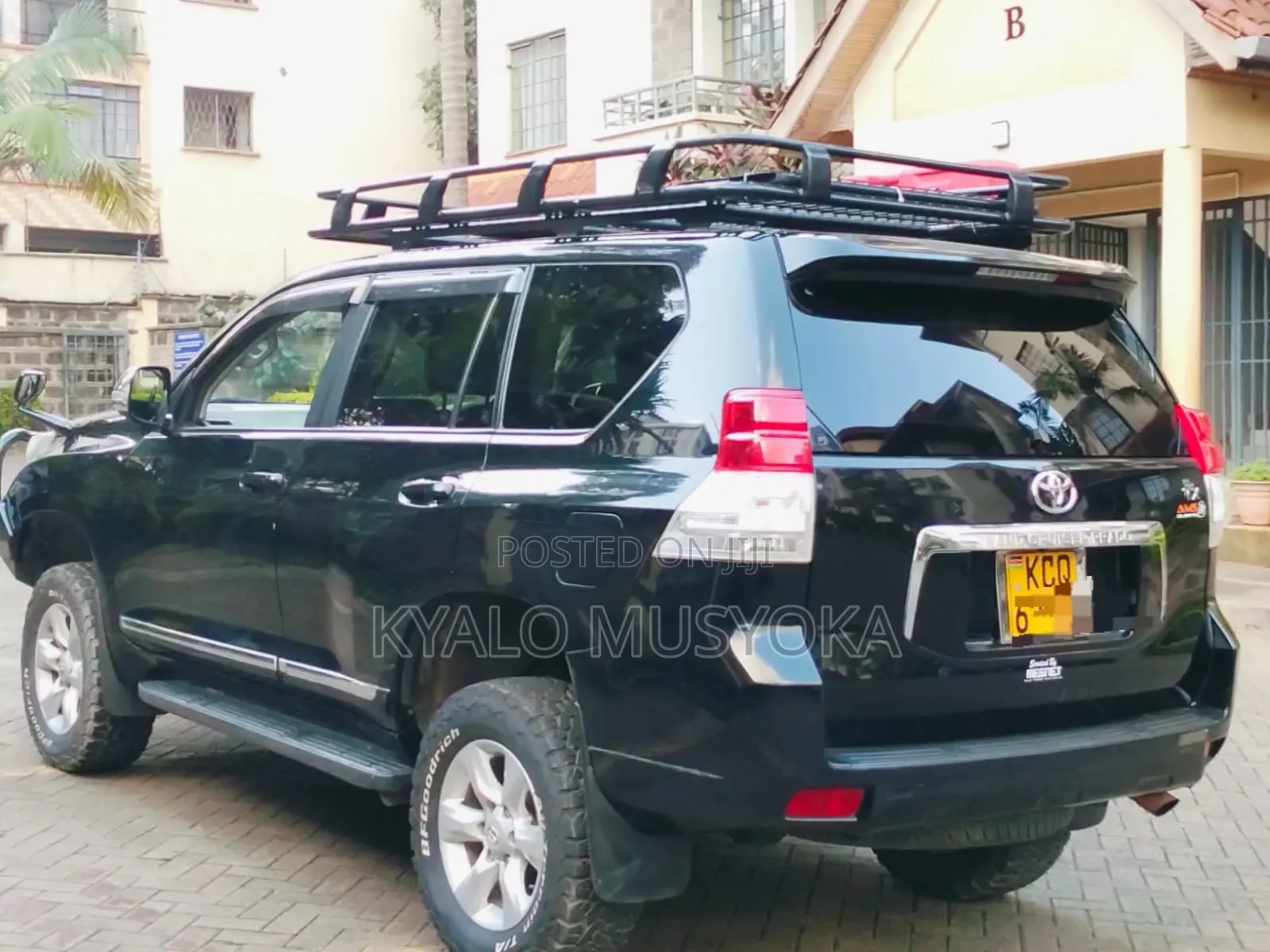 Toyota Land Cruiser Prado 2012 Black