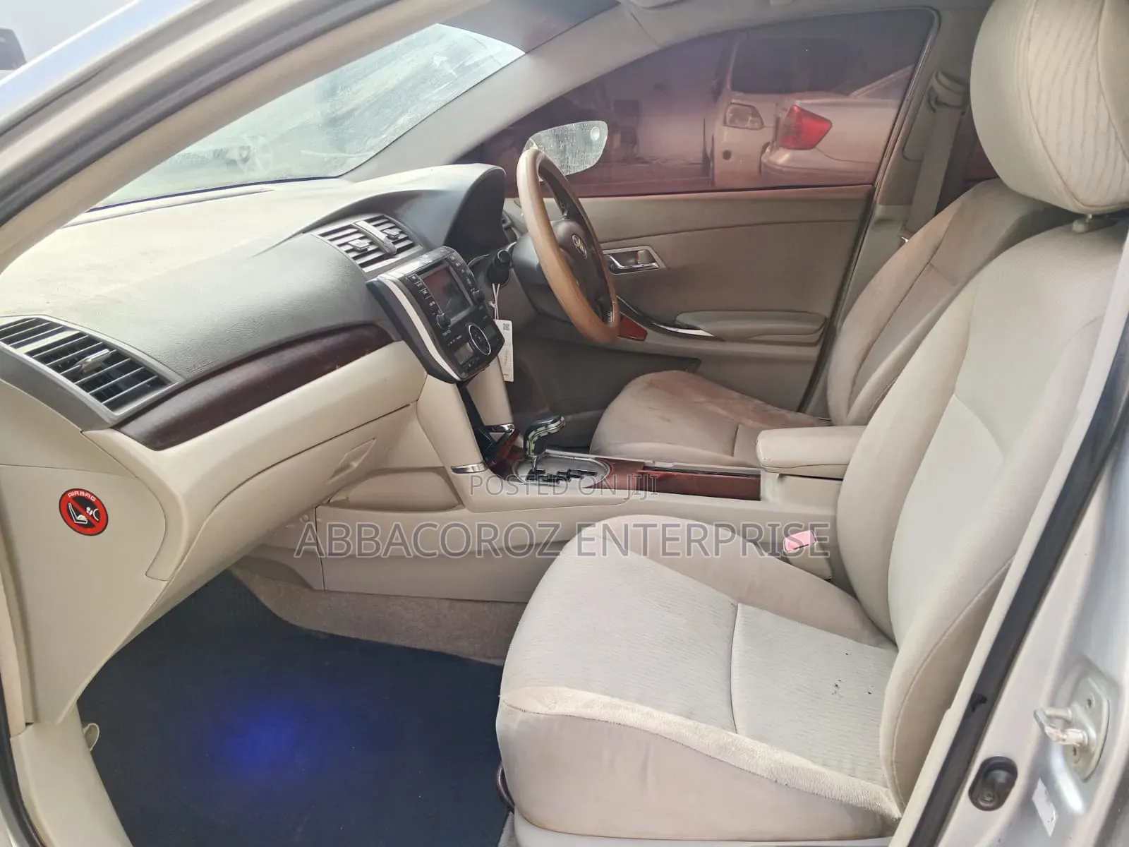 Toyota Premio 2012 Silver