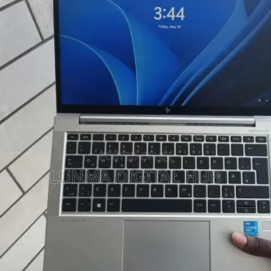 Laptop HP EliteBook 840 G8 8GB Intel Core i5 SSD 256GB