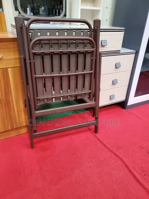 Brown Heavy Duty Foldable Chair