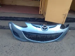 Frontbumper Mazda Demio De3fs 2013