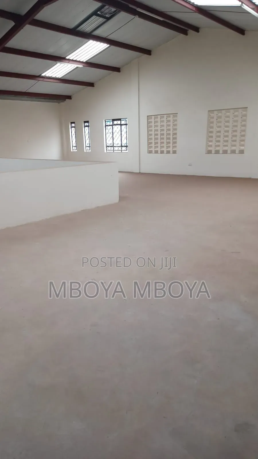 7800sqft Warehouse for Rent in Baba Dogo
