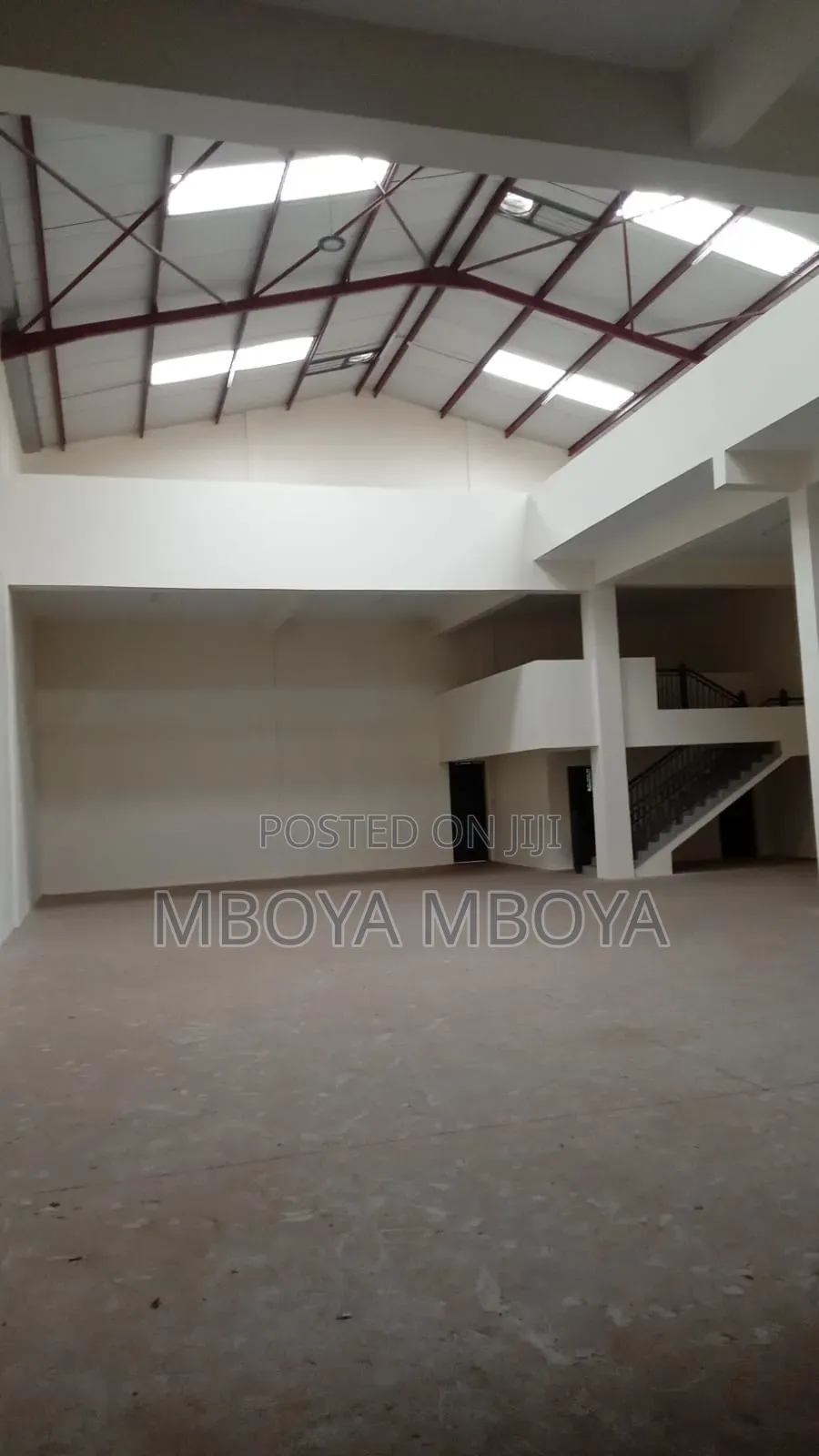 7800sqft Warehouse for Rent in Baba Dogo
