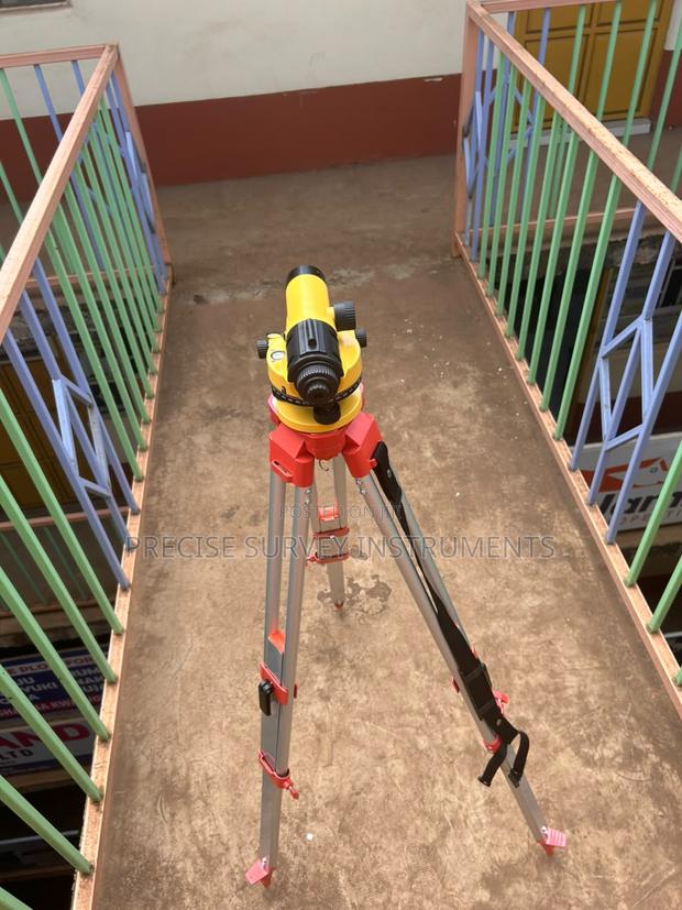 Professional South Nl32 Leveling Instrument - main view