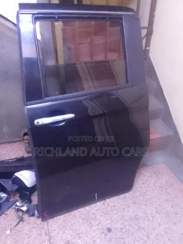 Rear Door Toyota Roomy LHS - main view