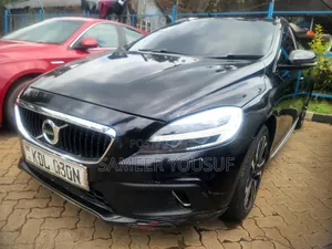 Volvo V40 2018 Black