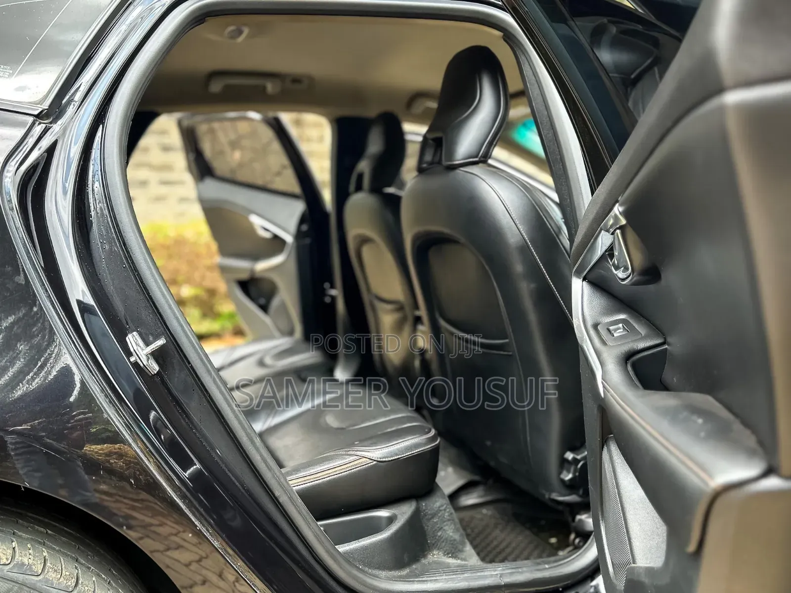 Volvo V40 2018 Black