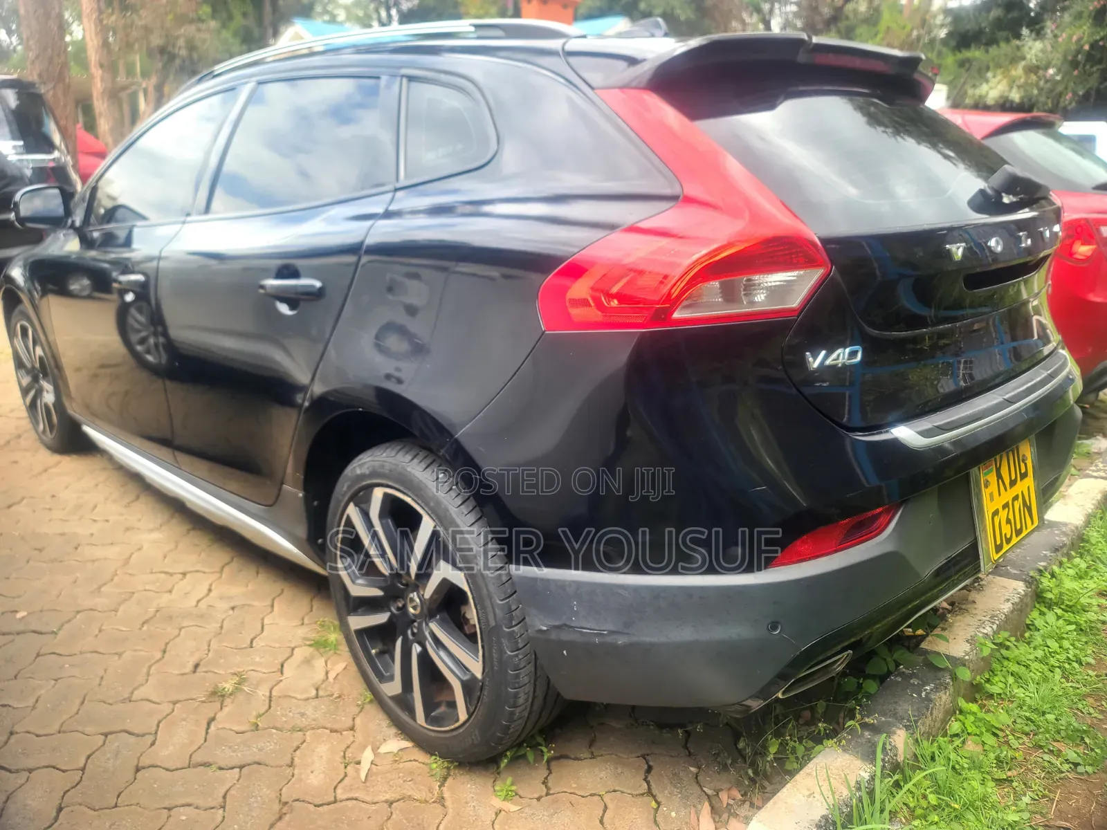 Volvo V40 2018 Black