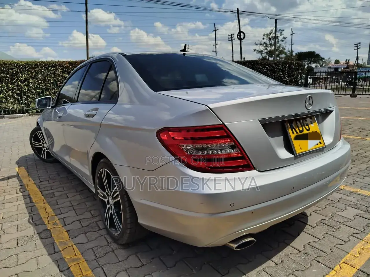 Mercedes-Benz C200 2014 Silver