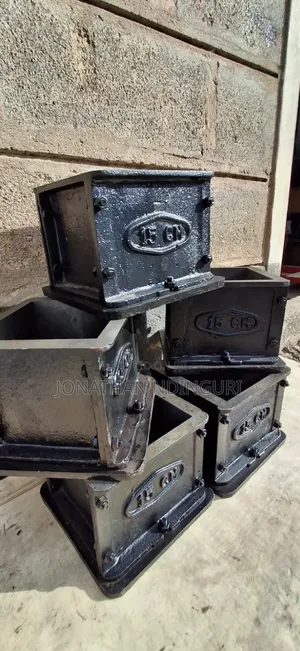 Cast Iron Concrete Cube Mould – Durable Compression Test Equipment