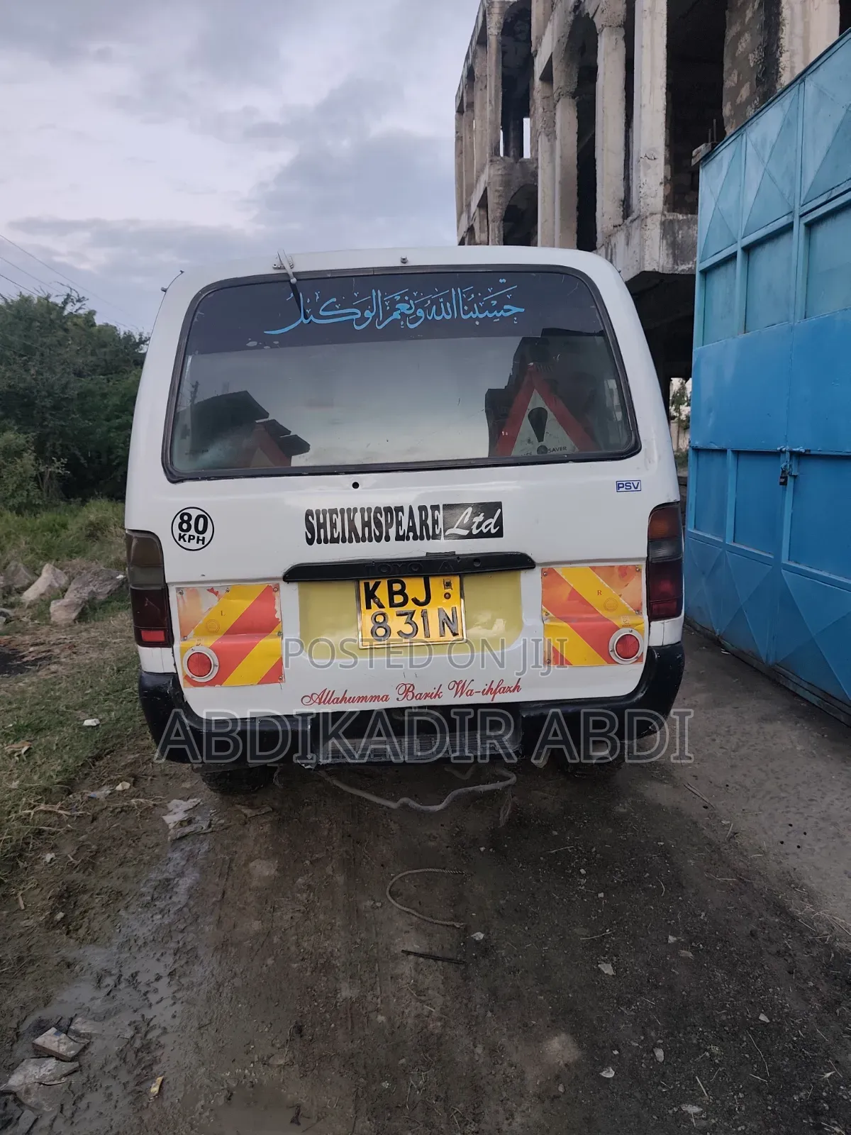 Toyota HiAce 2002 White