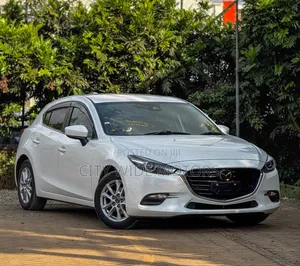 Mazda Axela 2019 White