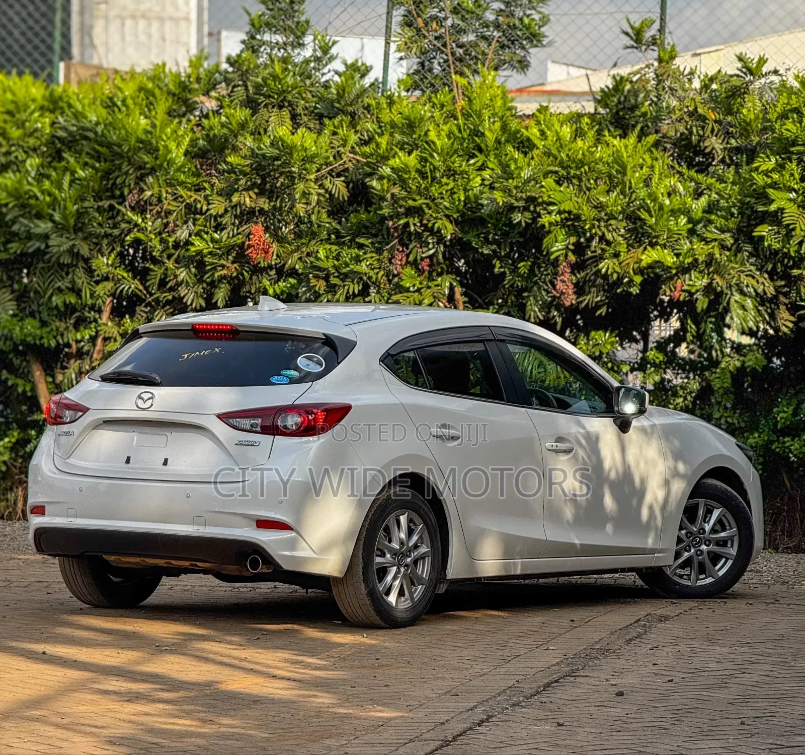 Mazda Axela 2019 White