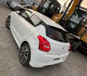 Suzuki Swift RS 2019 White
