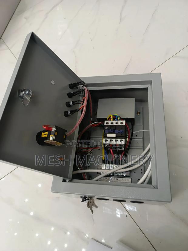 Automatic Transfer Switch Used With a Generator - thumbnail 2