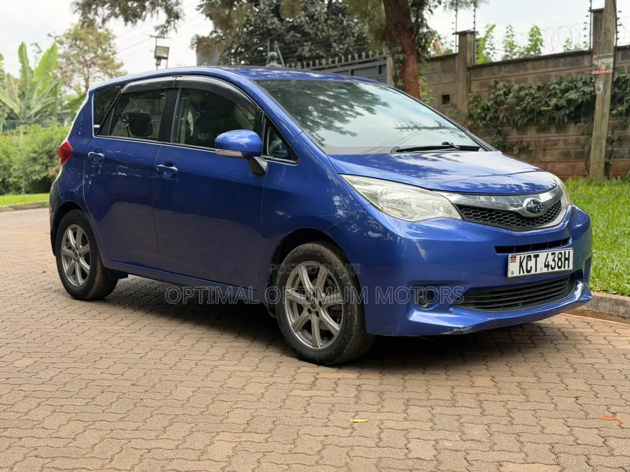 Subaru Trezia 2011 Blue