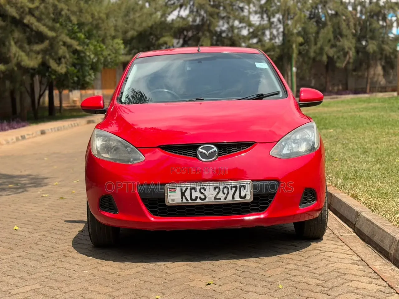 Mazda Demio 2011 Red