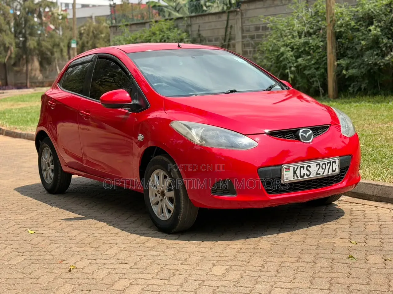 Mazda Demio 2011 Red